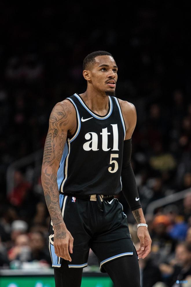 断和果敢的 断和果敢的